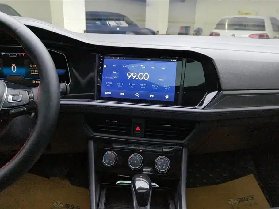 Volkswagen Sagitar 2022 280TSI DSG Soaring Edition фото 13