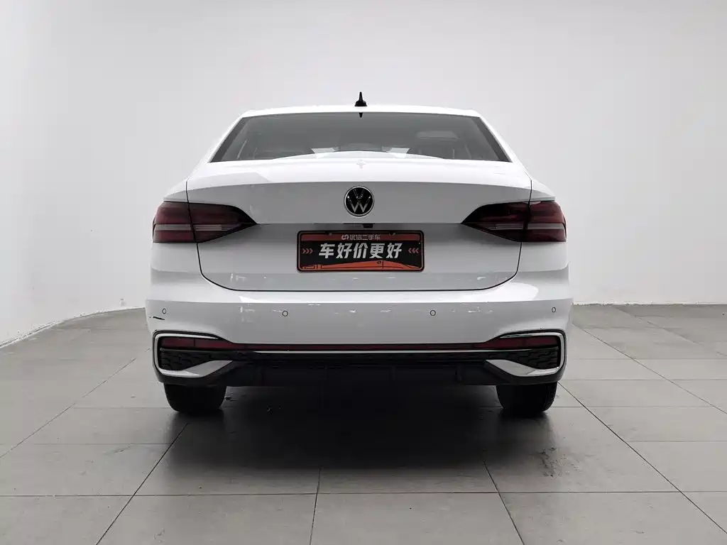 Фото 4 - Volkswagen Lavida