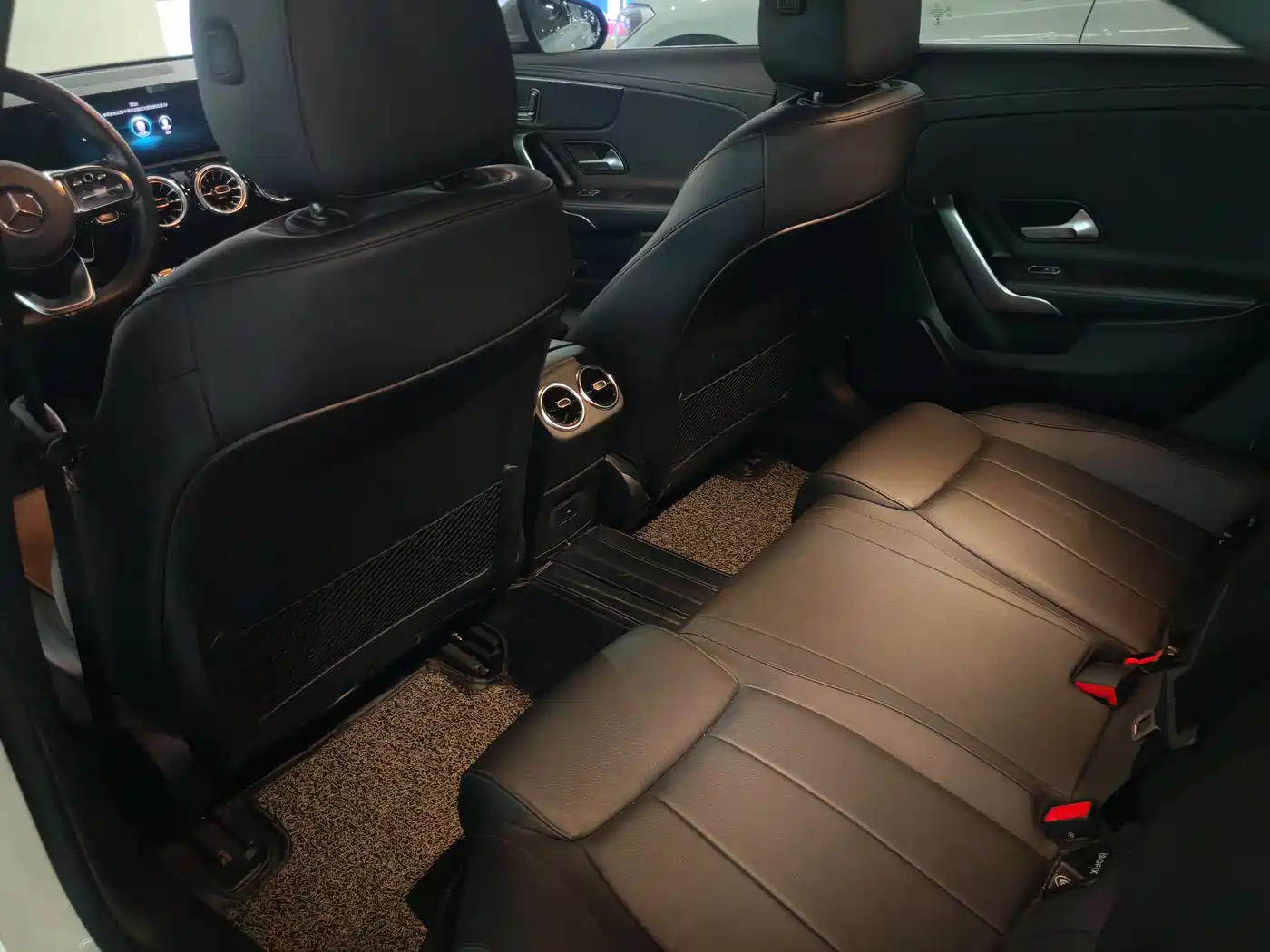 Mercedes-Benz A-Class 2022 Facelift A 200 L Sport Sedan Fashion Style фото 8