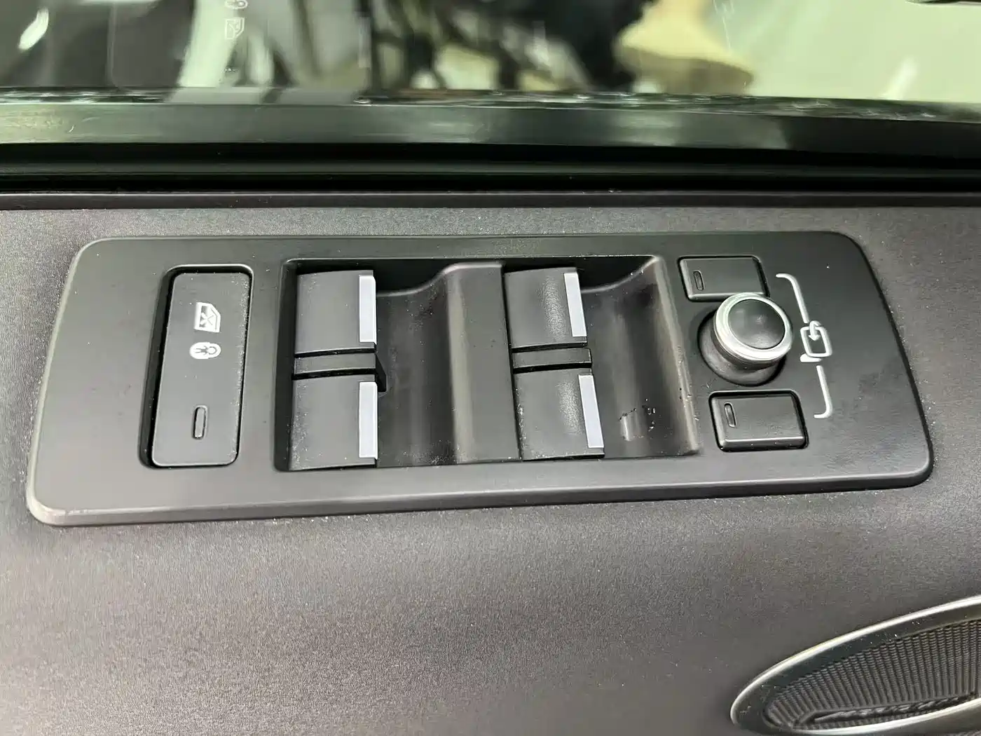 Land Rover Discovery 2020 3.0 SC V6 30th Anniversary Special Edition фото 17