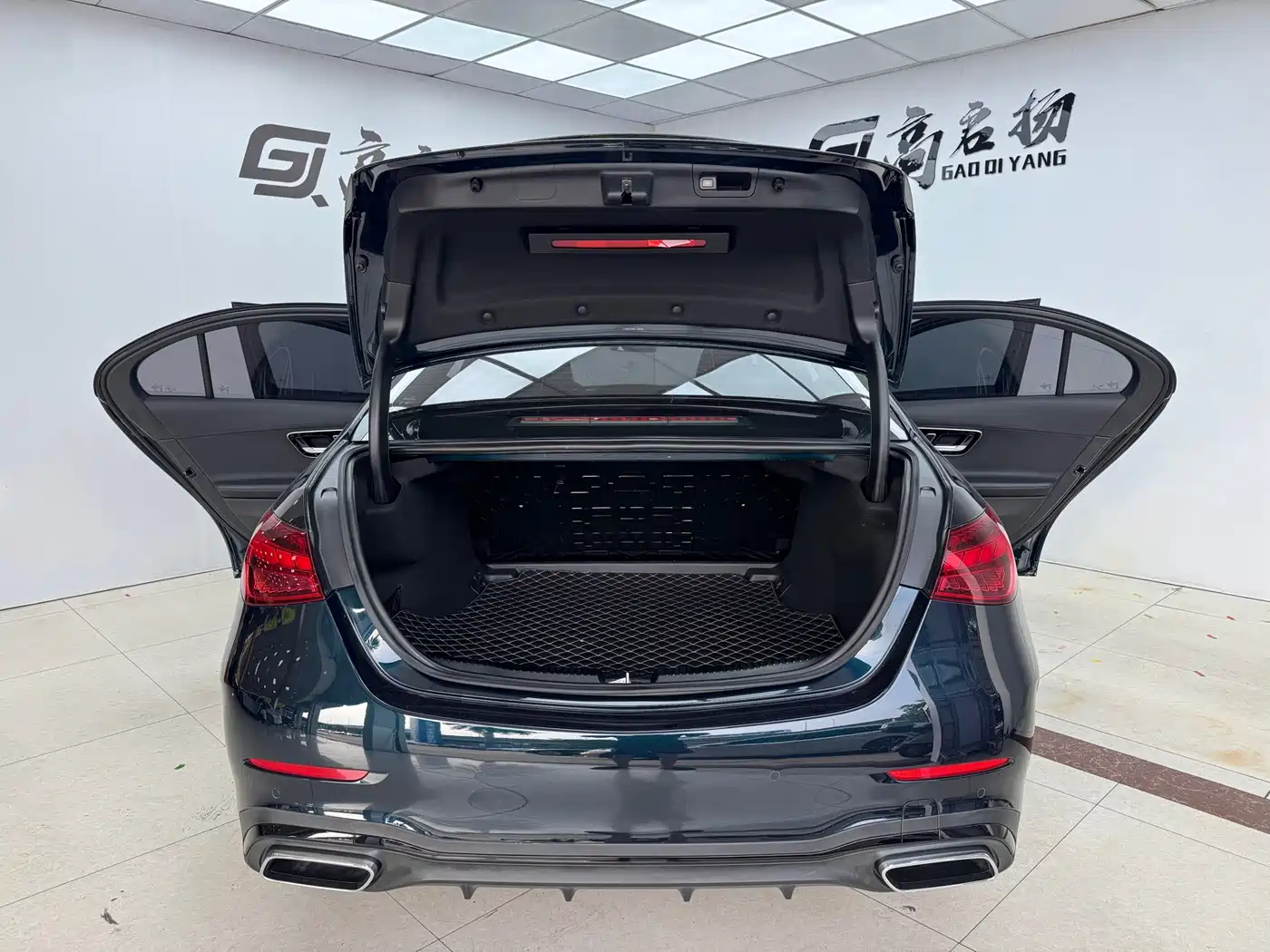 Mercedes-Benz C-Class 2023 C 260 L Night Edition Sport фото 21