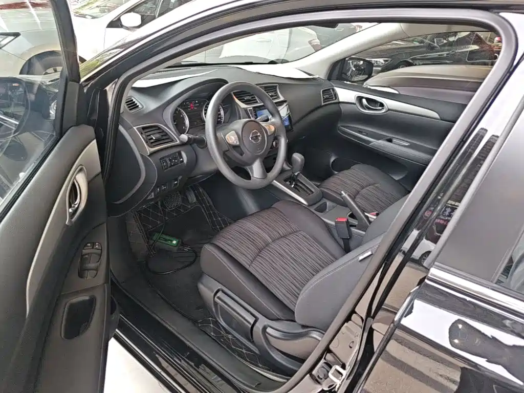 Nissan Sylphy 2025 2024 Facelift II Classic 1.6XE CVT Comfort