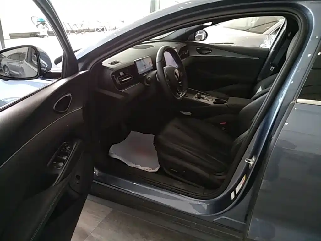 BYD Seal 06 New Energy 2025 DM-i Smart Drive Edition 120KM Prestige фото 14