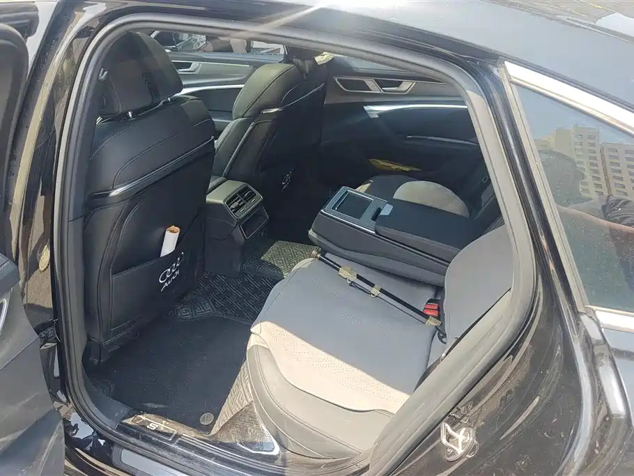 Audi A6L 2023 Facelift 40 TFSI Luxury Dynamic фото 11