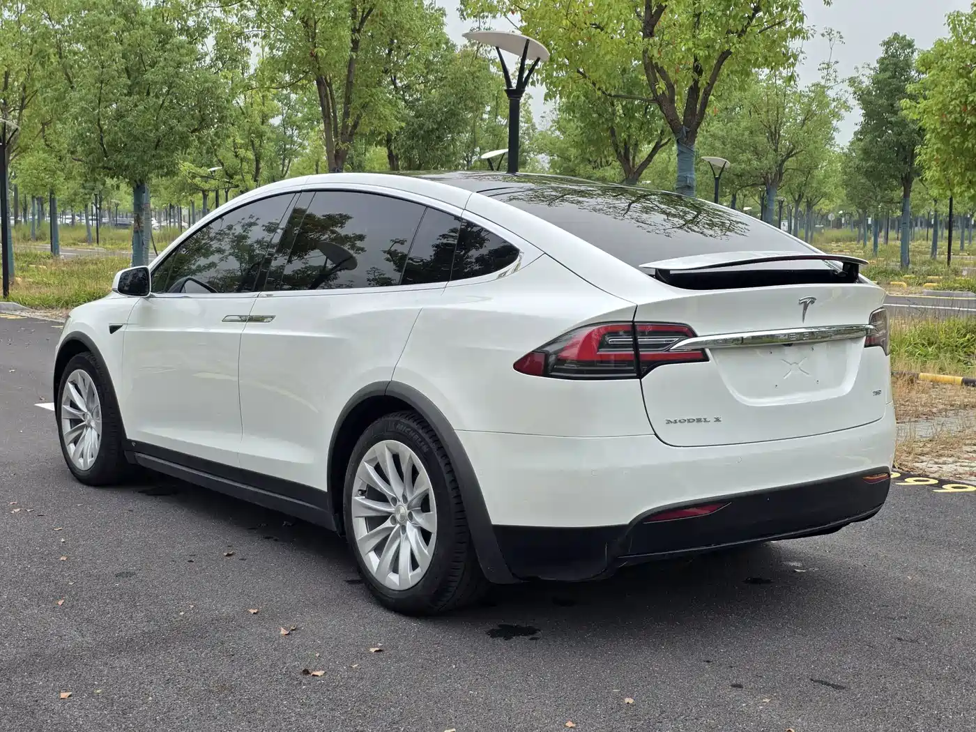 Tesla Model X 2017 2016 Model X 75D