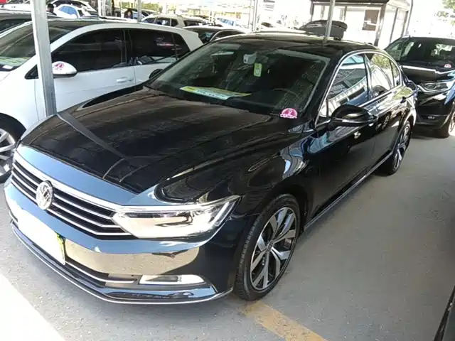 Volkswagen Magotan 2020