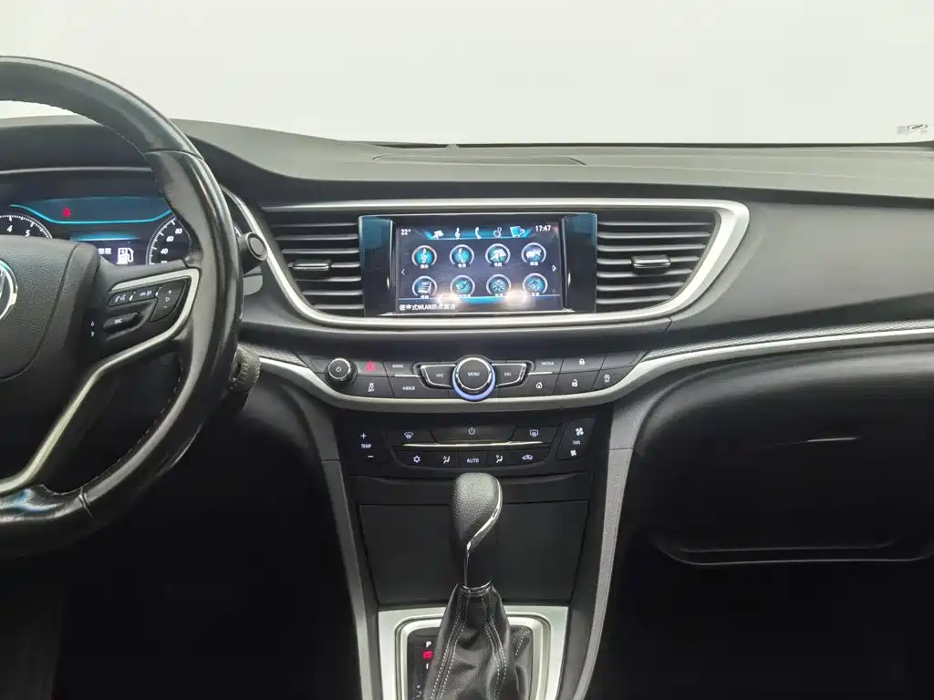 Фото 12 - Buick Excelle