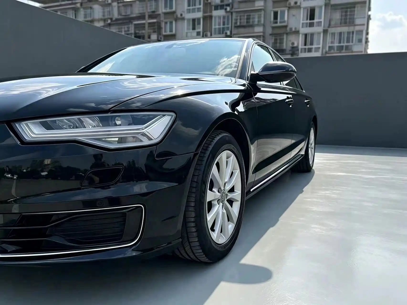 Фото 7 - Audi A6L