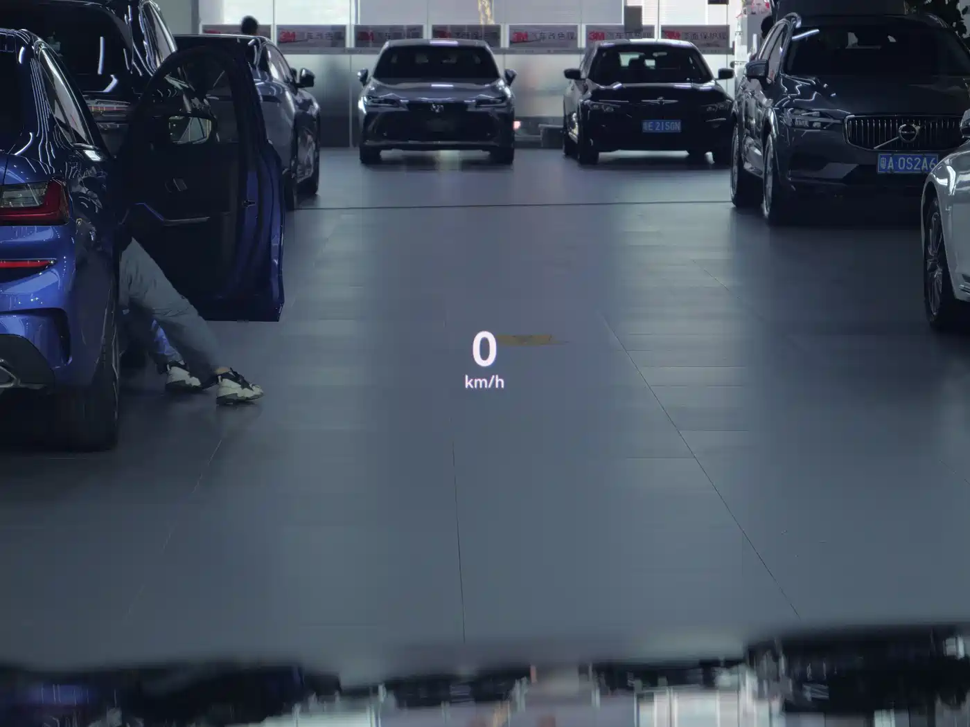 AITO Wenjie AITO M9 2024 Range Extender Ultra 52kWh 6-seater фото 12