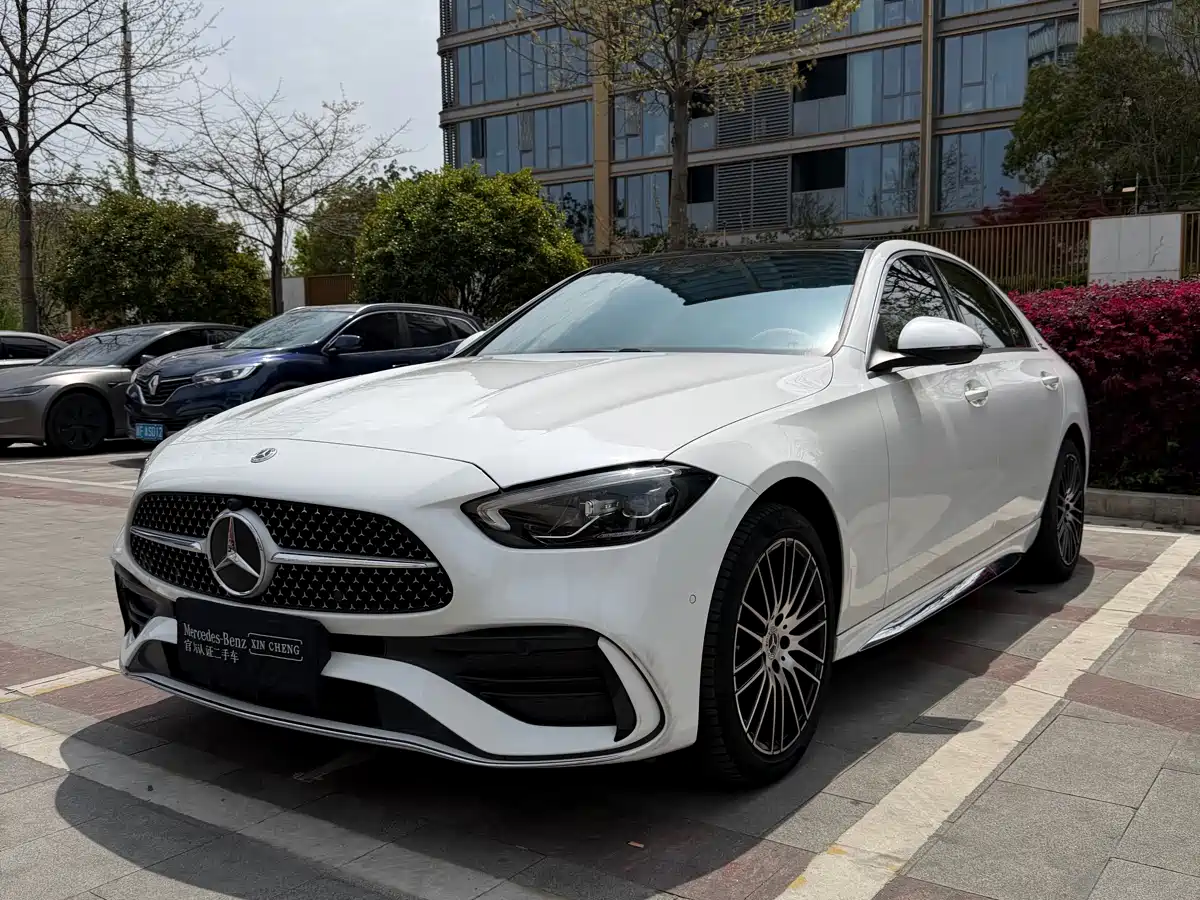 Mercedes-Benz C-Class 2023 C 260 L Night Edition Sport