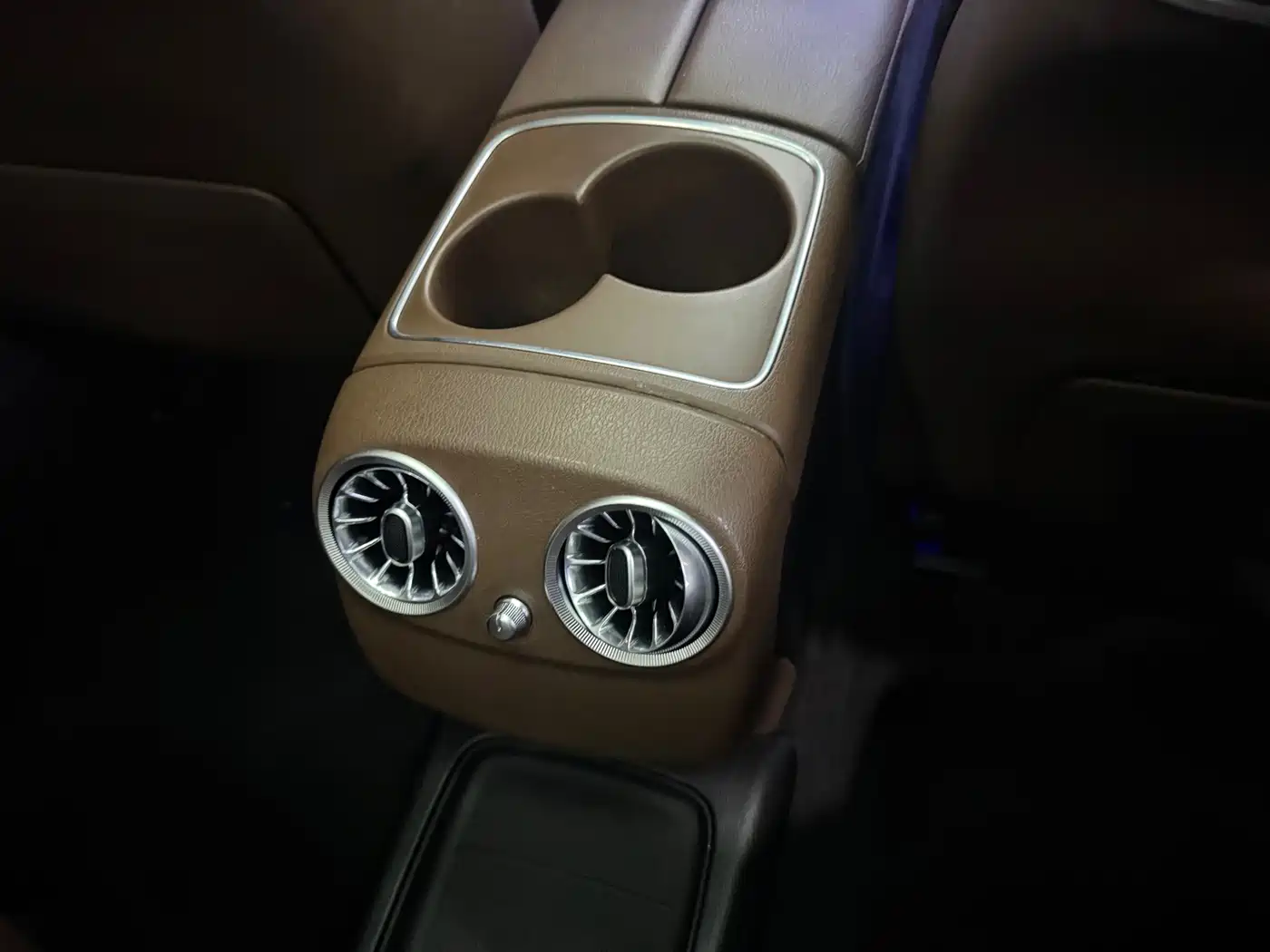 Mercedes-Benz E-Class 2019 E 300 L Sport Fashion фото 14