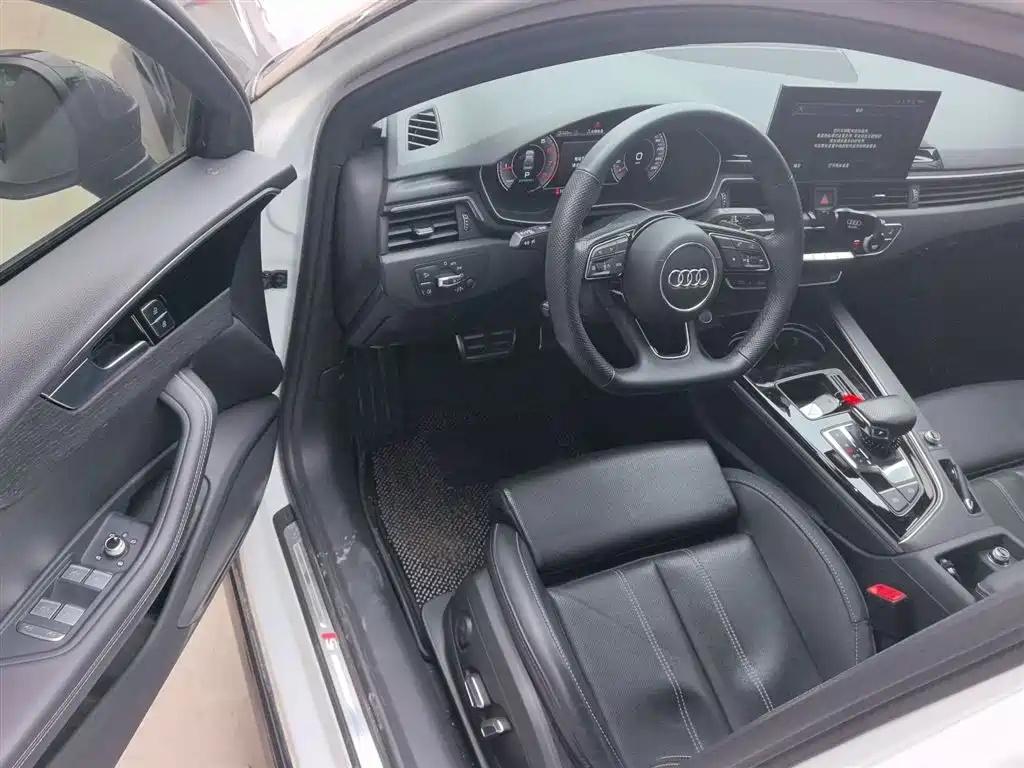 Audi A4L 2024 40 TFSI Luxury Dynamic фото 12
