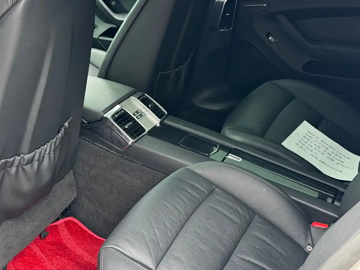 Porsche Panamera 2013 Panamera 4 Platinum Edition 3.6L фото 19