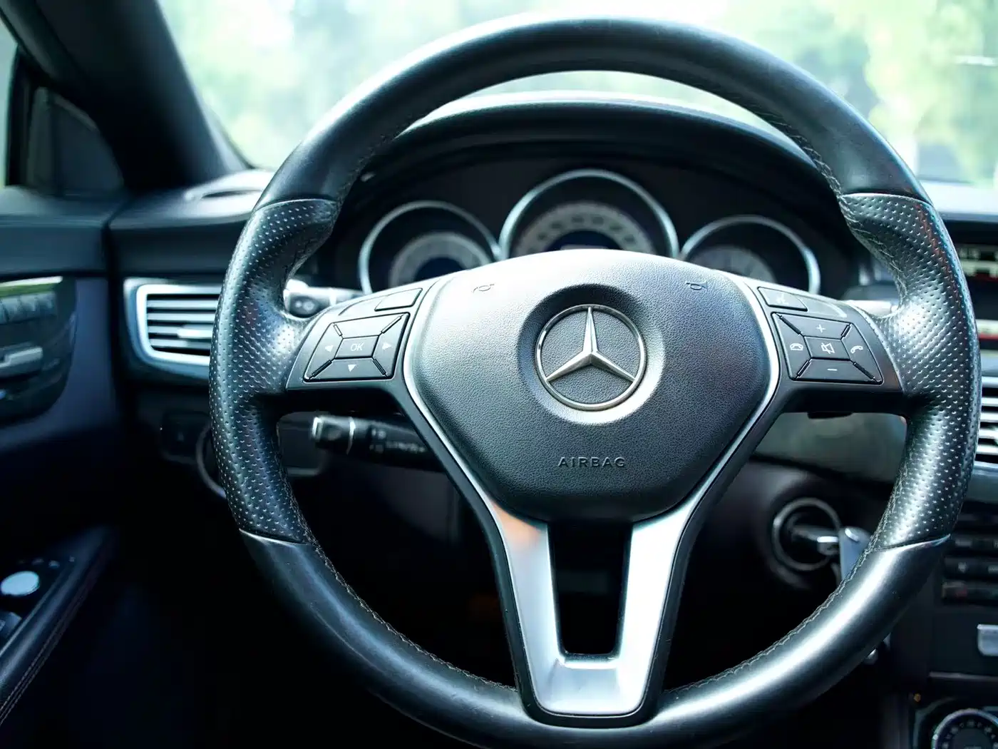 Mercedes-Benz CLS 2012 CLS 300 CGI фото 14
