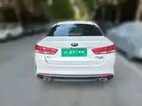 Photo 5 - Kia K5