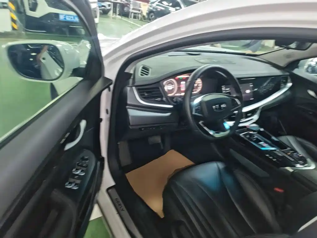 Geely Borui PHEV 2021 2021 1.5T ePro Leading Edition