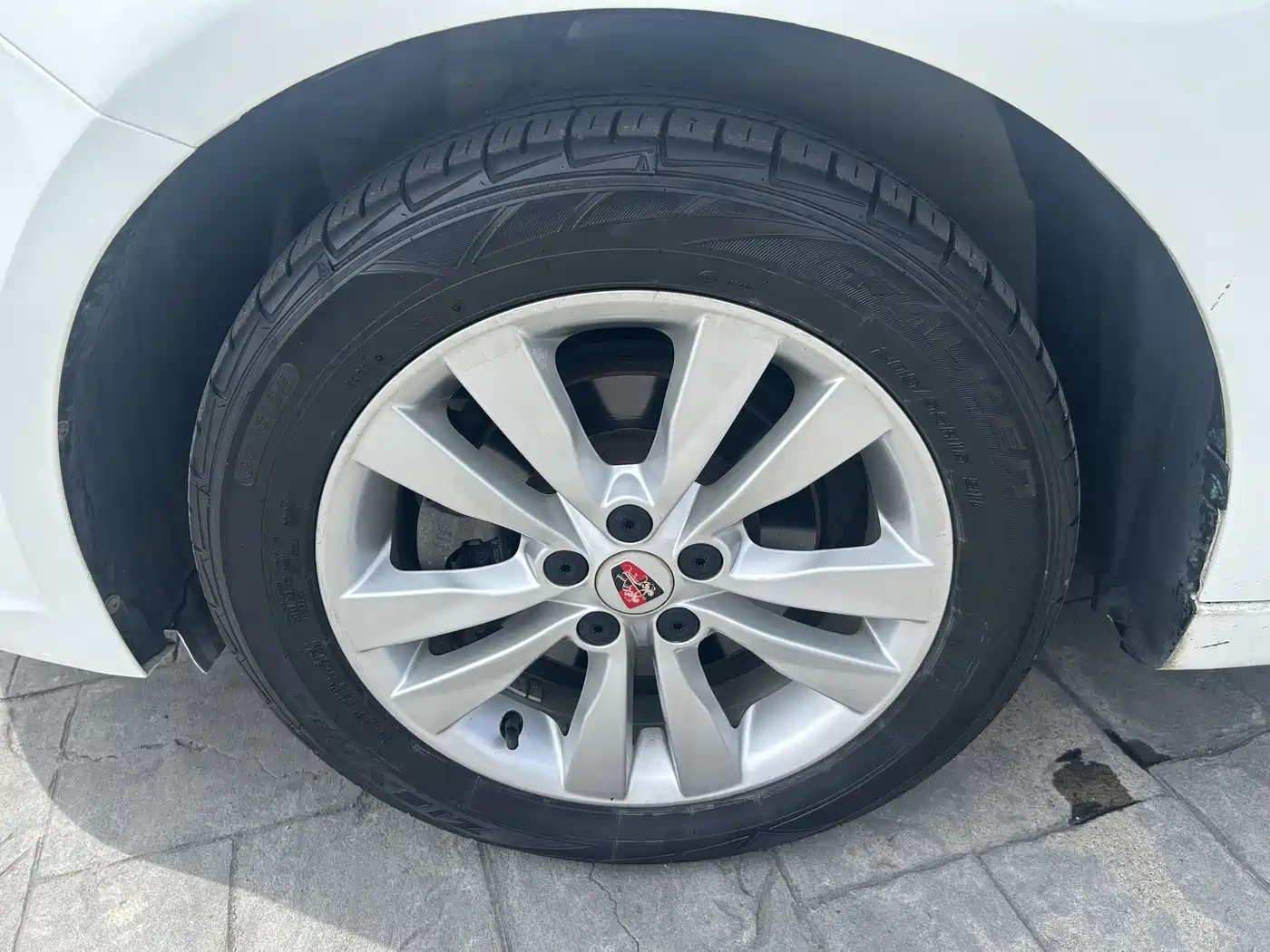 Roewe 360 2018 2018 PLUS 1.5L Automatic Exclusive Edition