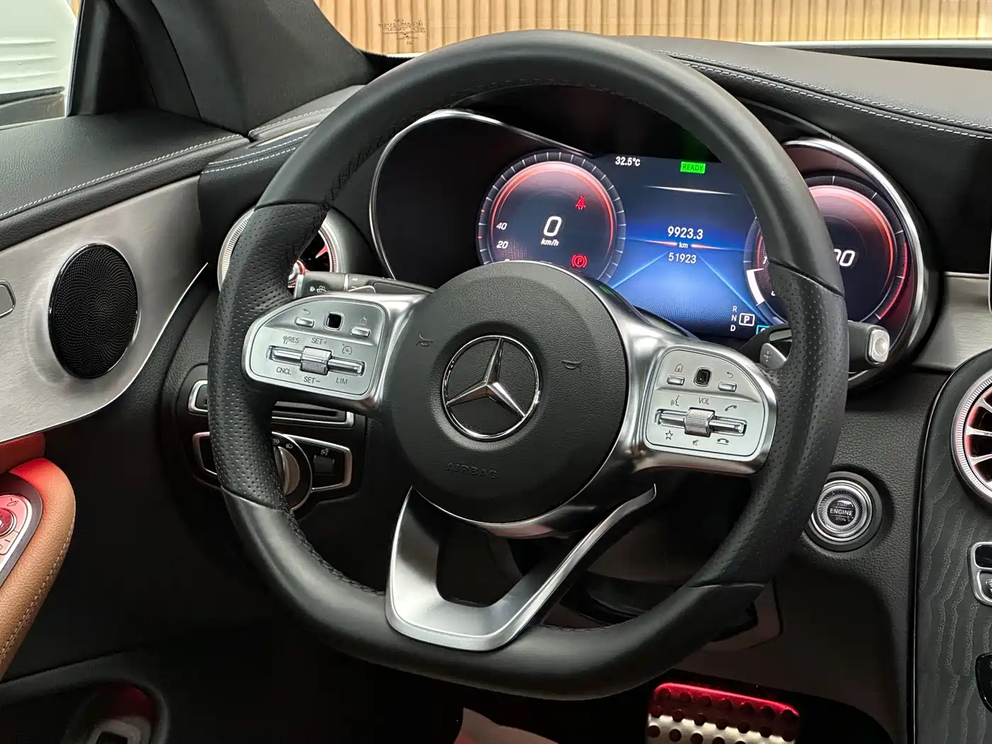 MERCEDES-BENZ CLASS C (IMPORTED)