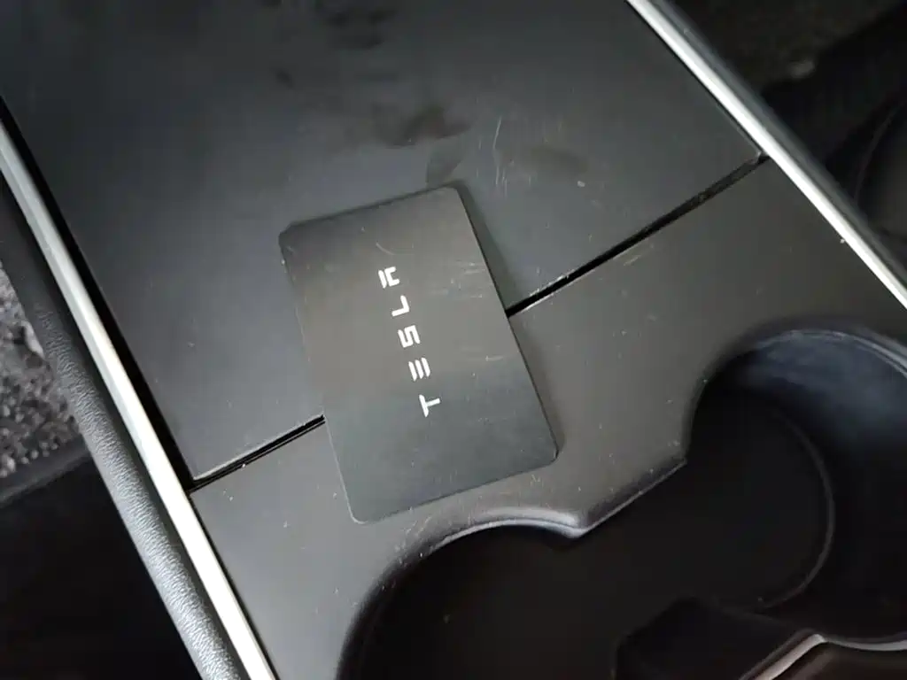 Tesla Model 3 2020 2020 Standard Range Rear-Wheel Drive Upgrade