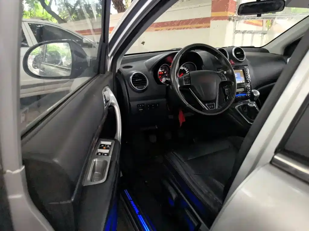 صورة 17 - Haval H6