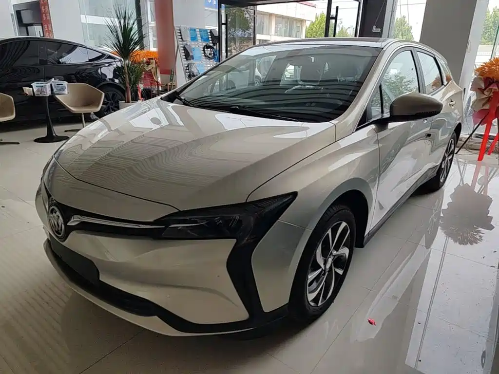 2026 Buick Velite 6