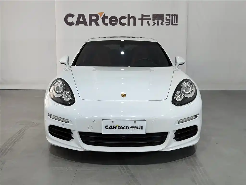 Porsche Panamera 2016 Panamera Executive Edition 3.0T фото 3