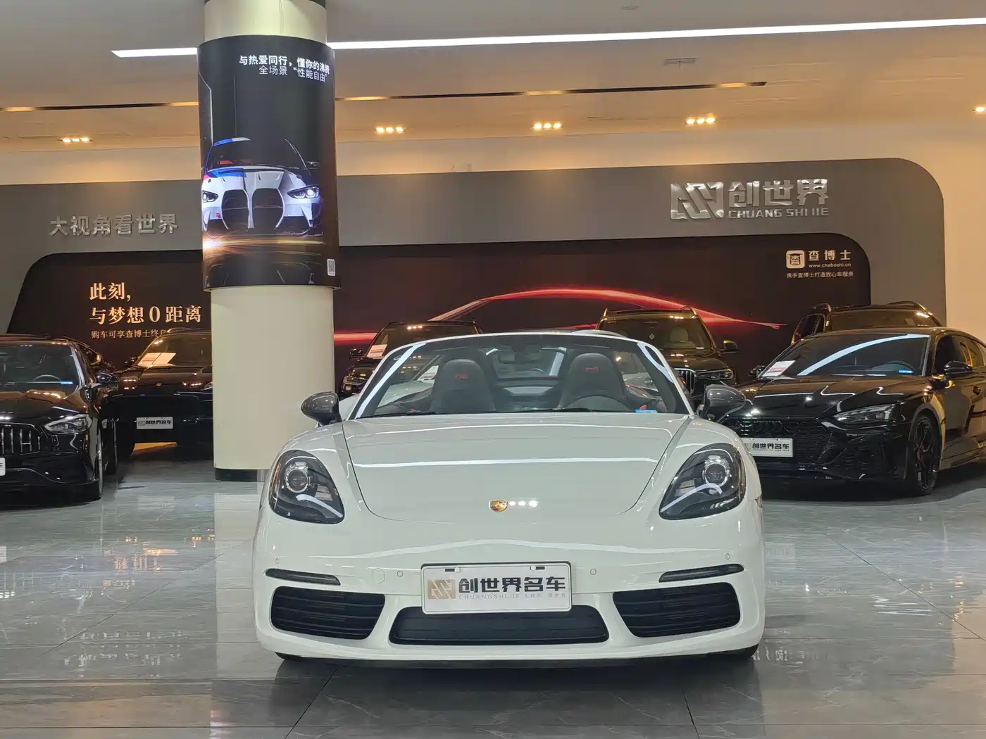 Porsche 718 2019 Boxster T 2.0T фото 2