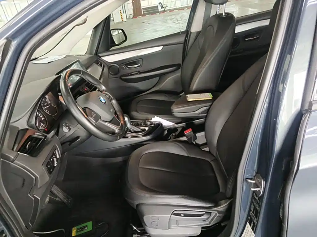 BMW 2 Series Tourer (Import) 2016 2015 218i Leading Type