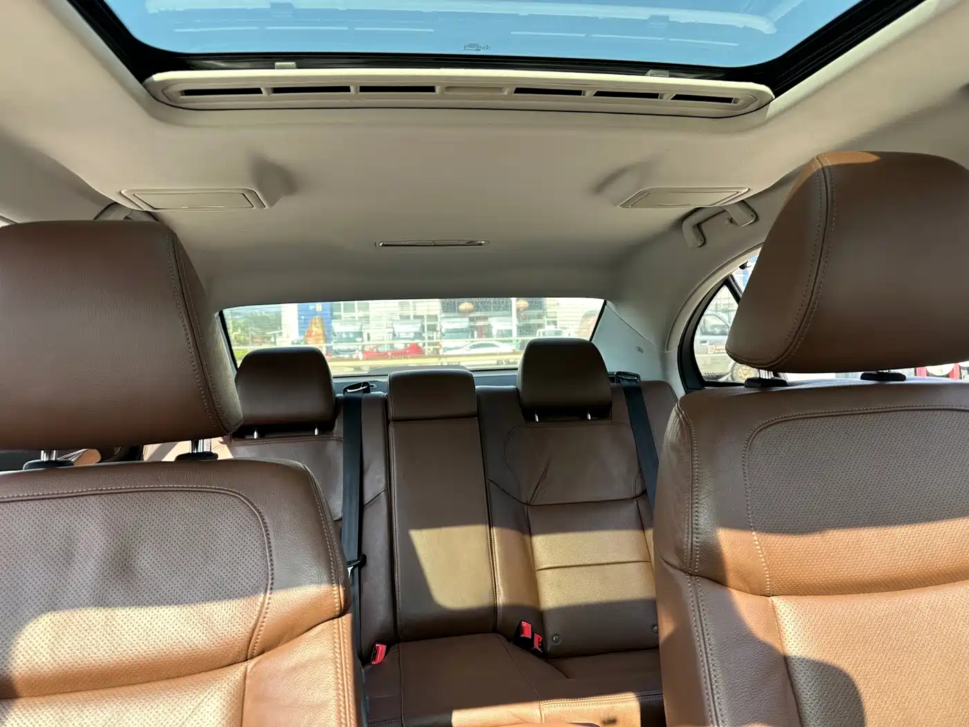 Hongqi H7 2015 2015 2.0T Luxury