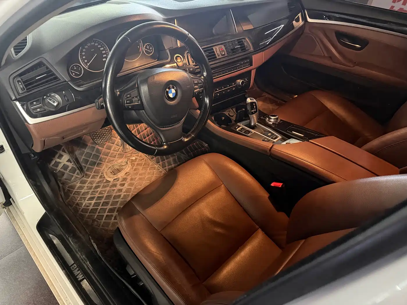Фото 7 - BMW 5 Series