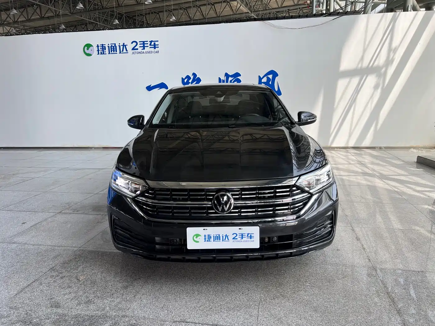 Volkswagen Sagitar 2023 300TSI DSG Surpassing Edition фото 3