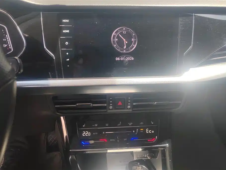 Volkswagen Passat New Energy 2022 430PHEV Hybrid Luxury Edition фото 13