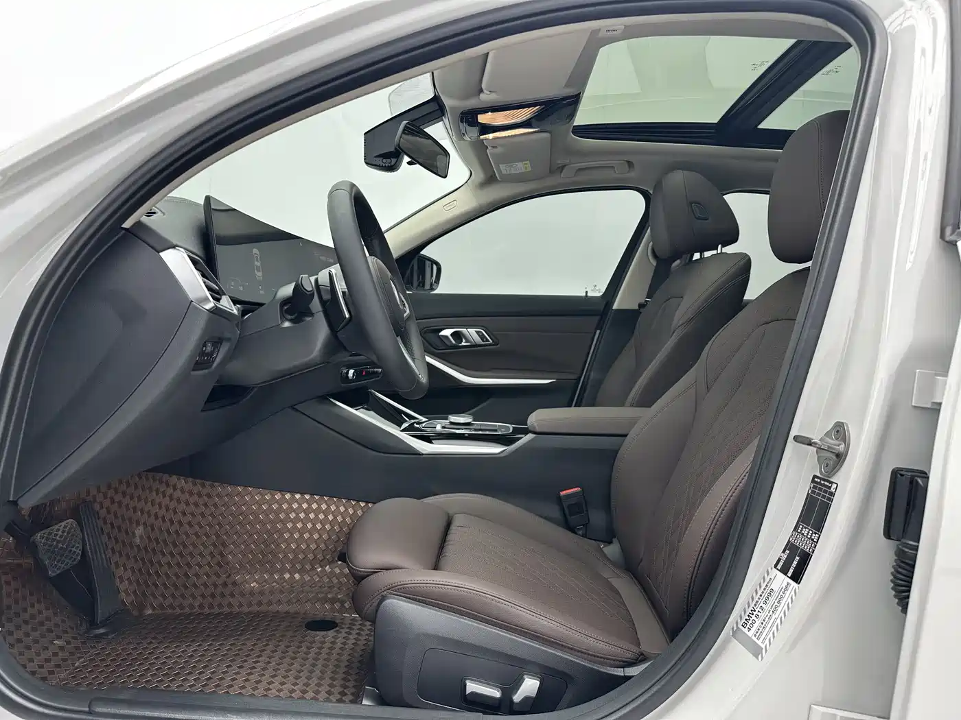 BMW 3 Series 2023 320Li M Sport Package фото 5