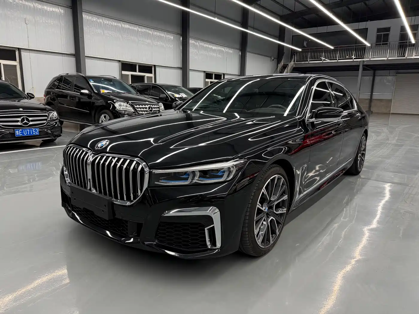 BMW 7 Series 2022 740Li Exclusive M Sport Package