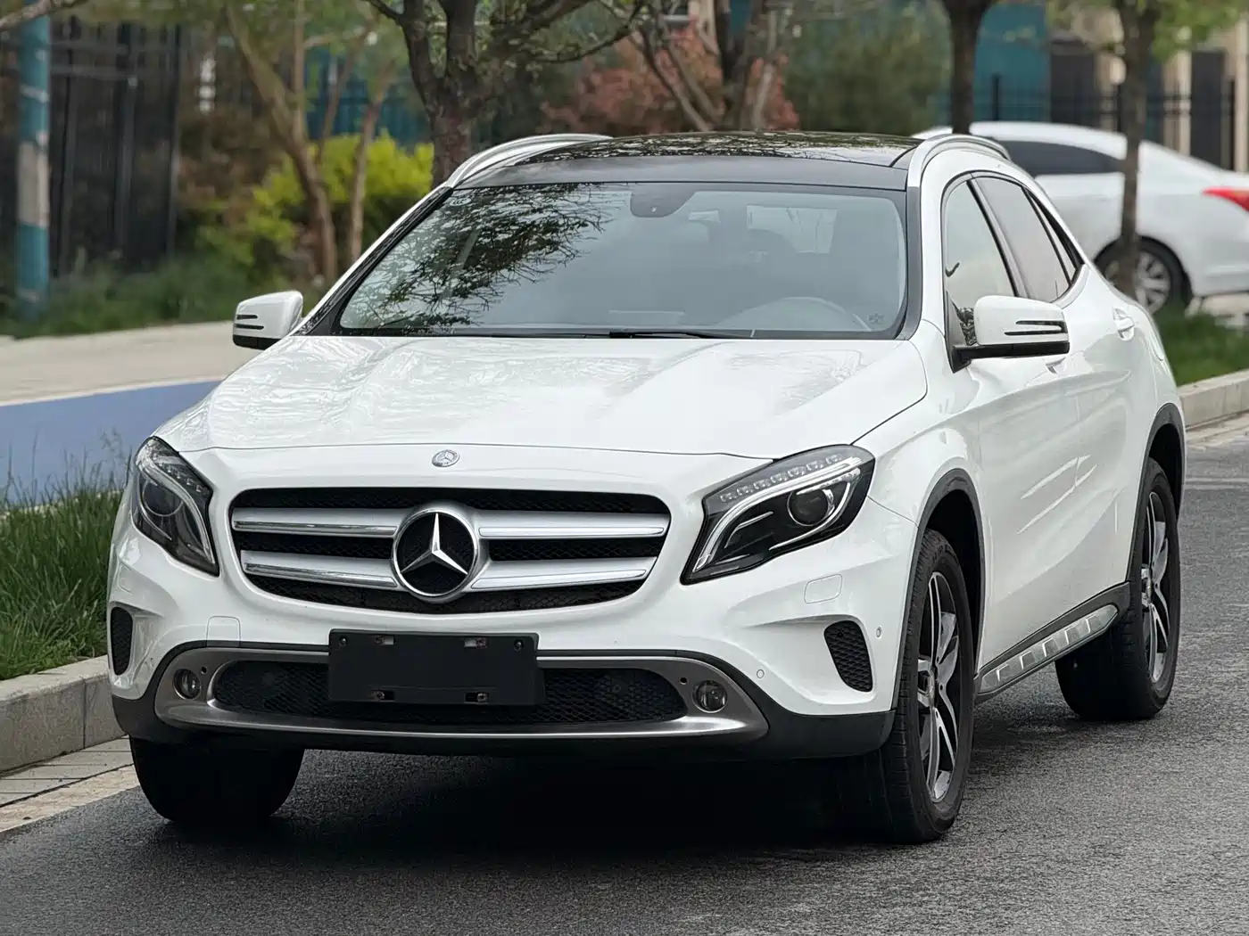 Mercedes-Benz GLA 2015 2015 GLA 200 Fashion