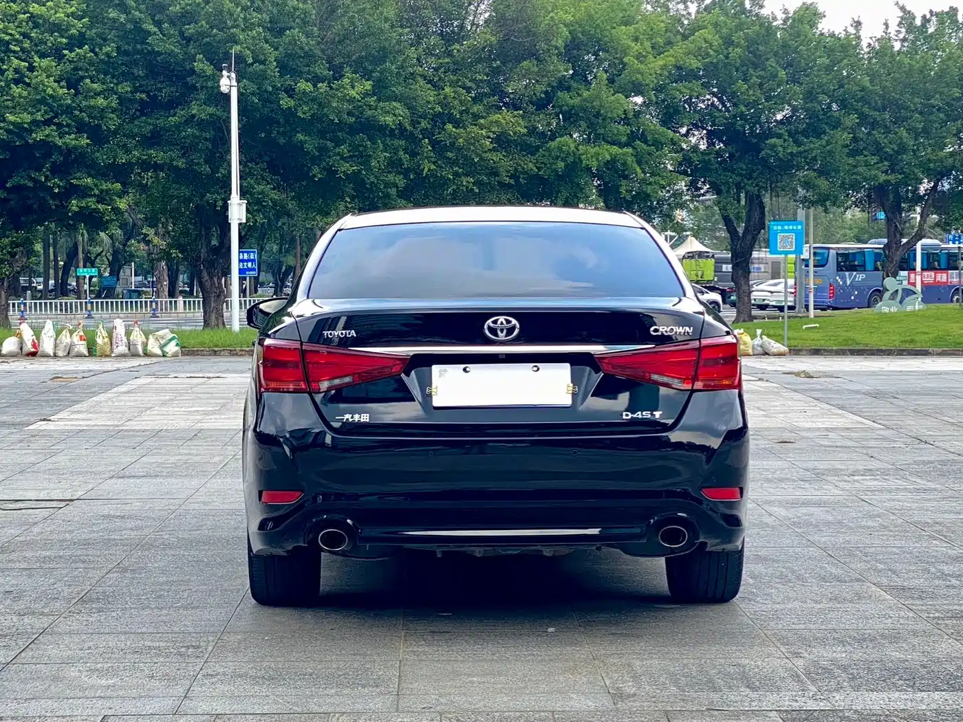 Toyota Crown 2018 2.0T Fashion Edition фото 10