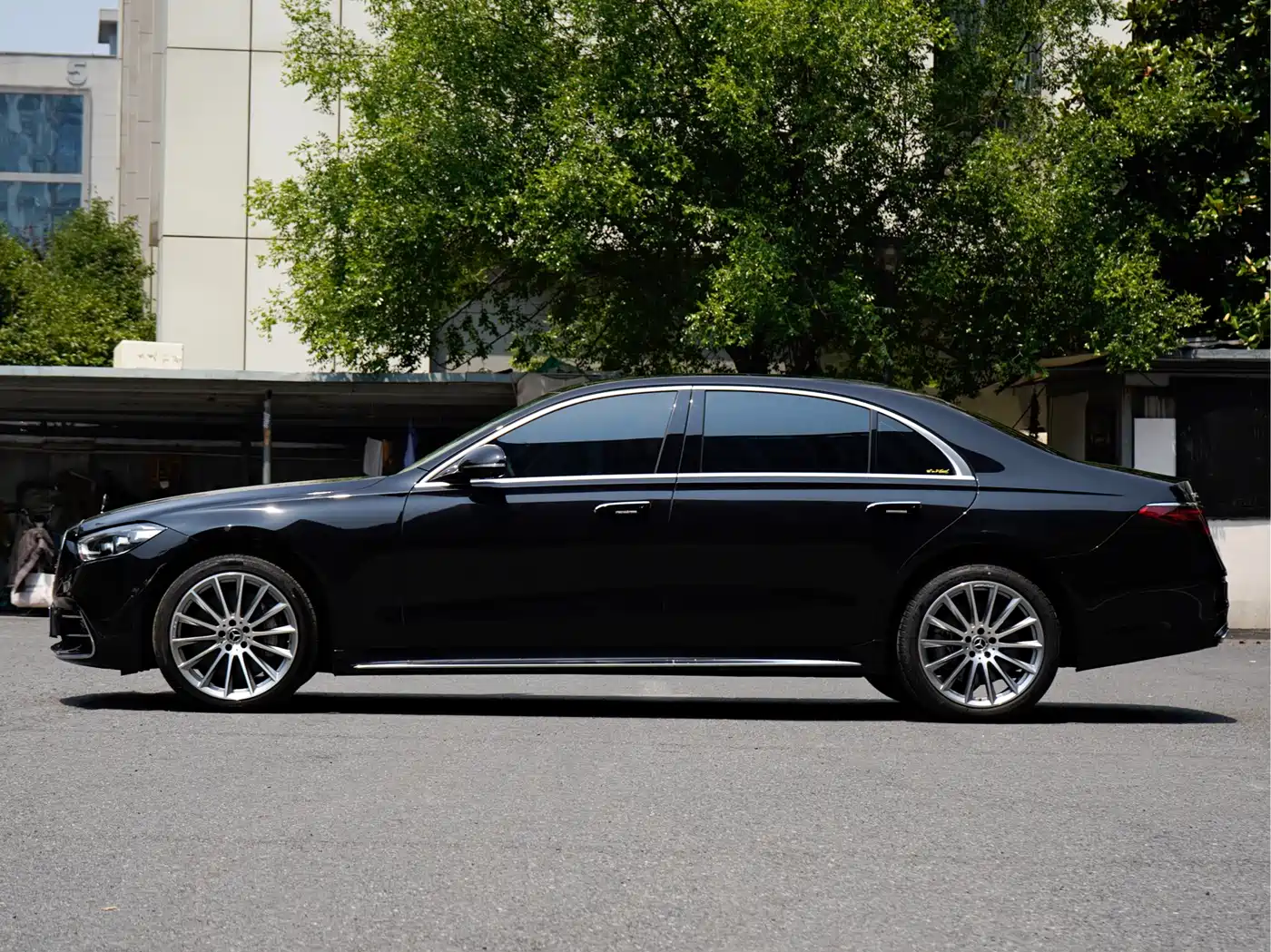 Mercedes-Benz S-Class 2023 Model S 450 L 4MATIC фото 3