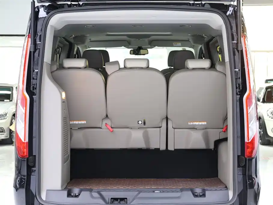 Ford Tourneo 2021 2020 2.0T Auto Elite Edition China VI