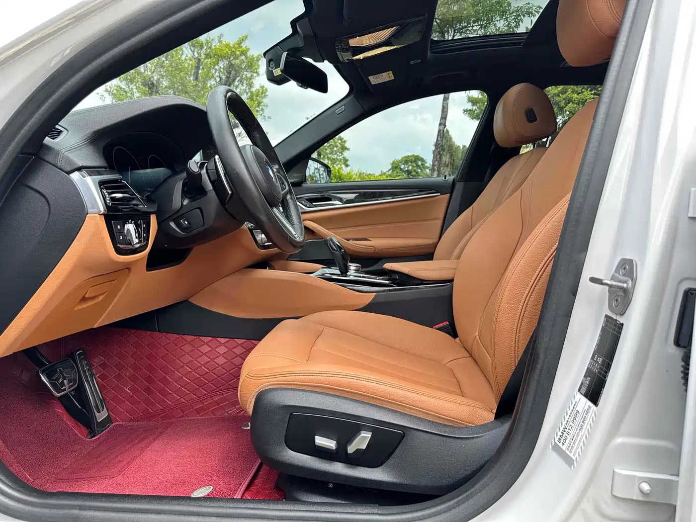 BMW 5 Series 2019 530Li Leading M Sport Package фото 5