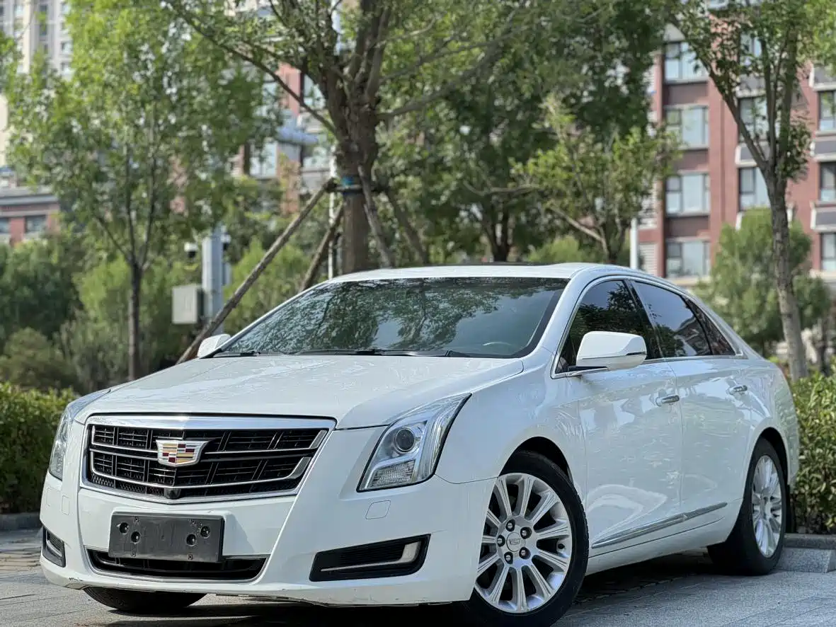 Cadillac XTS 2017 28T Technology
