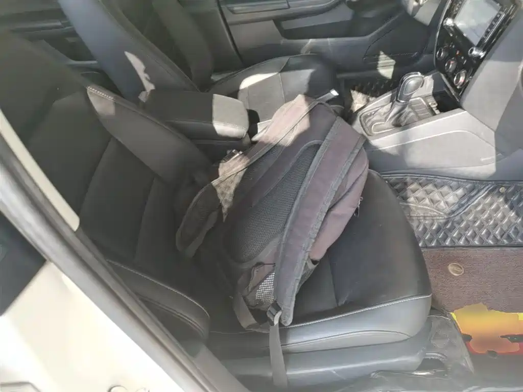 Volkswagen Sagitar 2015 230TSI Automatic Comfort фото 25