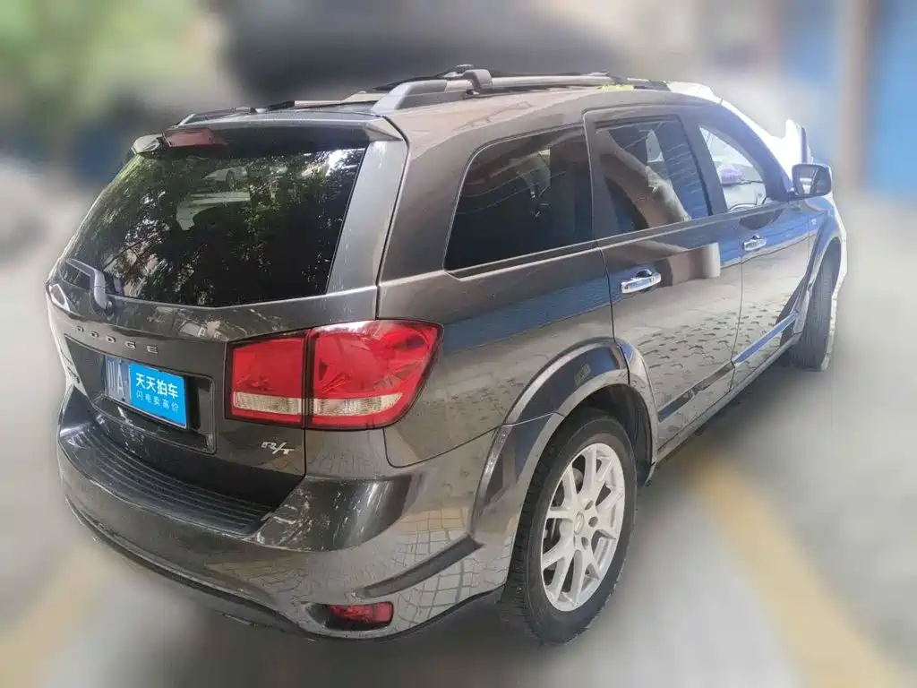 Dodge Journey 2015 2013 Model 2.4L 2WD Premium Edition