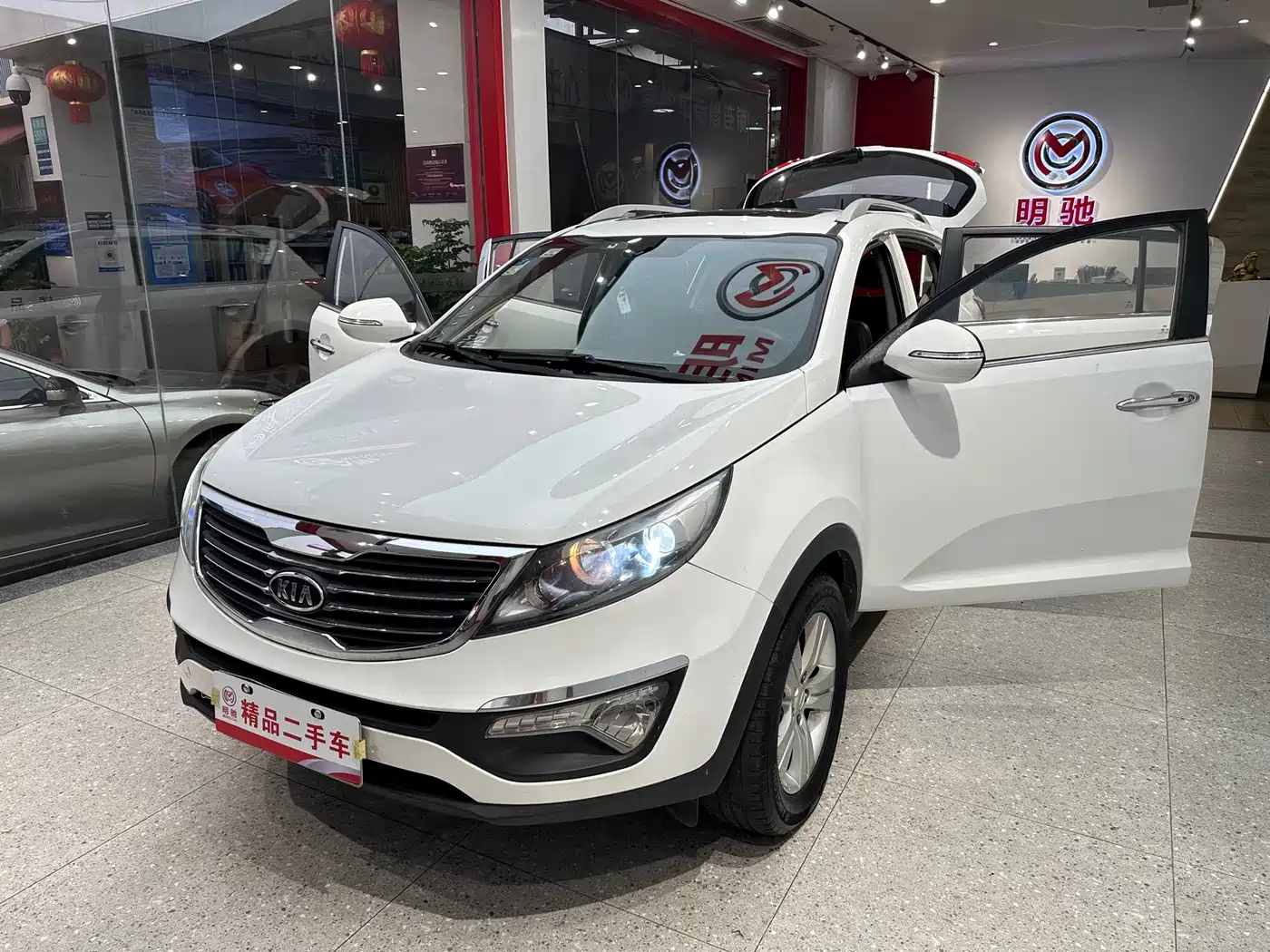 Kia Sportage 2011 2.0L Automatic 2WD GLS фото 20