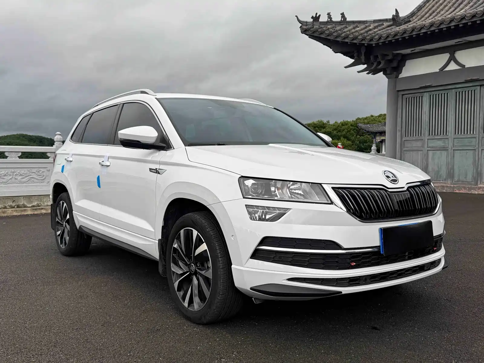 Photo 3 - Škoda Karoq
