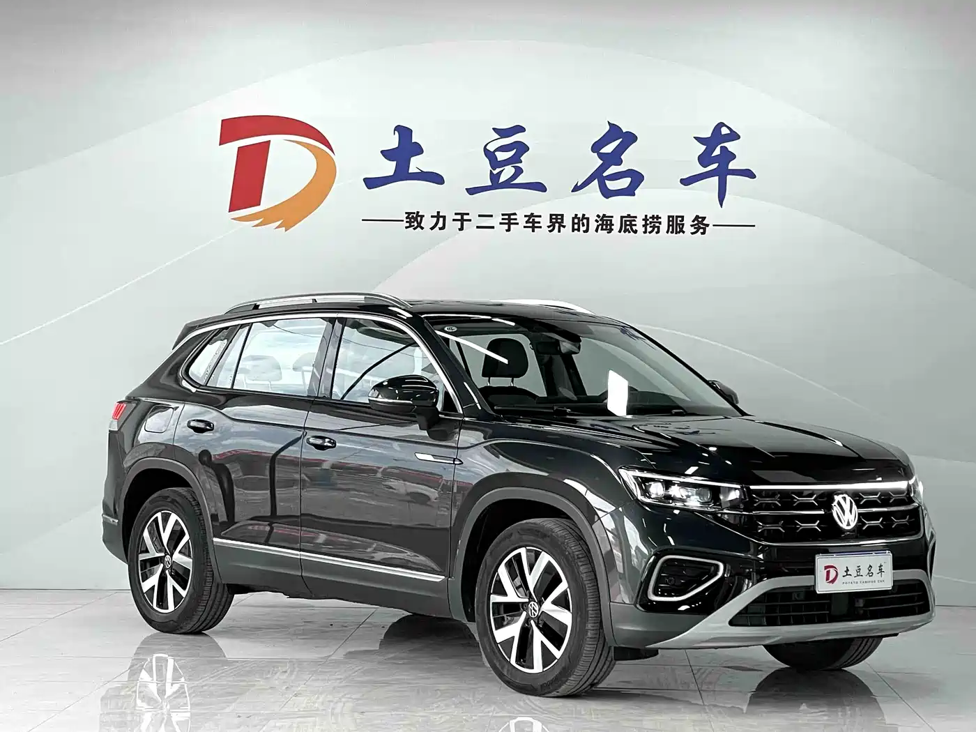 Volkswagen Tayron 2023 280TSI 2WD Luxury Plus Advanced Edition фото 3