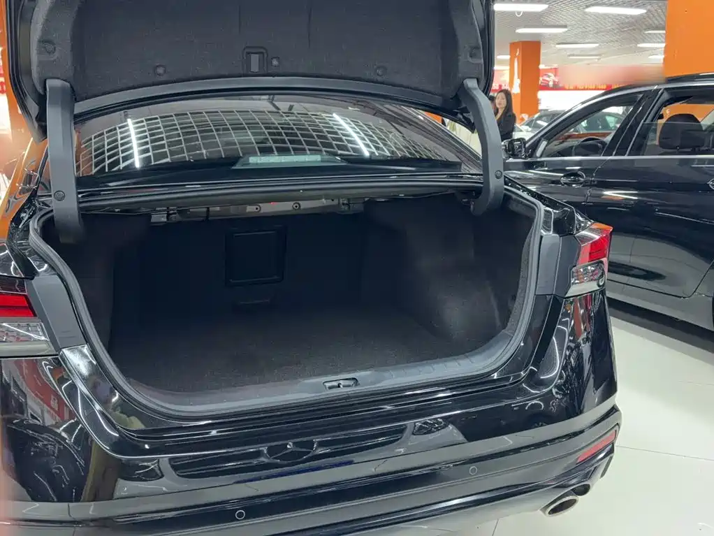 Nissan Teana 2025 2022 2.0L XL-TLS Comfort Edition