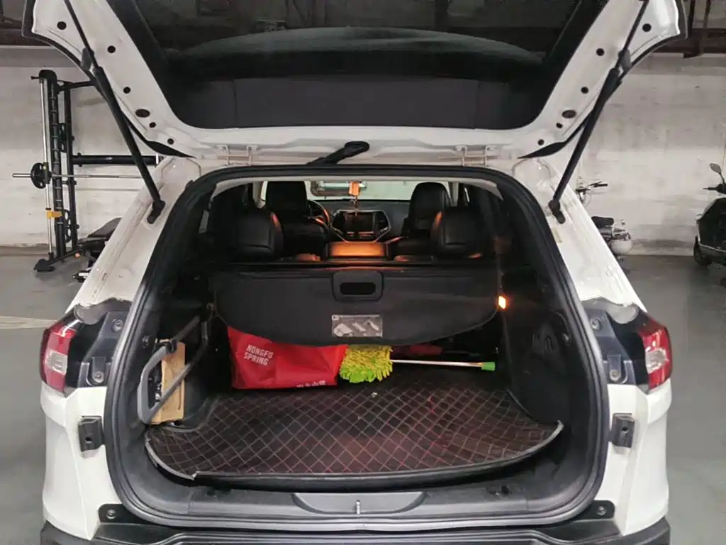 Jeep Cherokee (Import) 2014 2014 2.4L Urban
