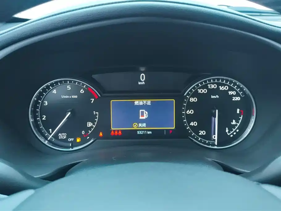 Cadillac XT4 2022 28T FWD Premium фото 14