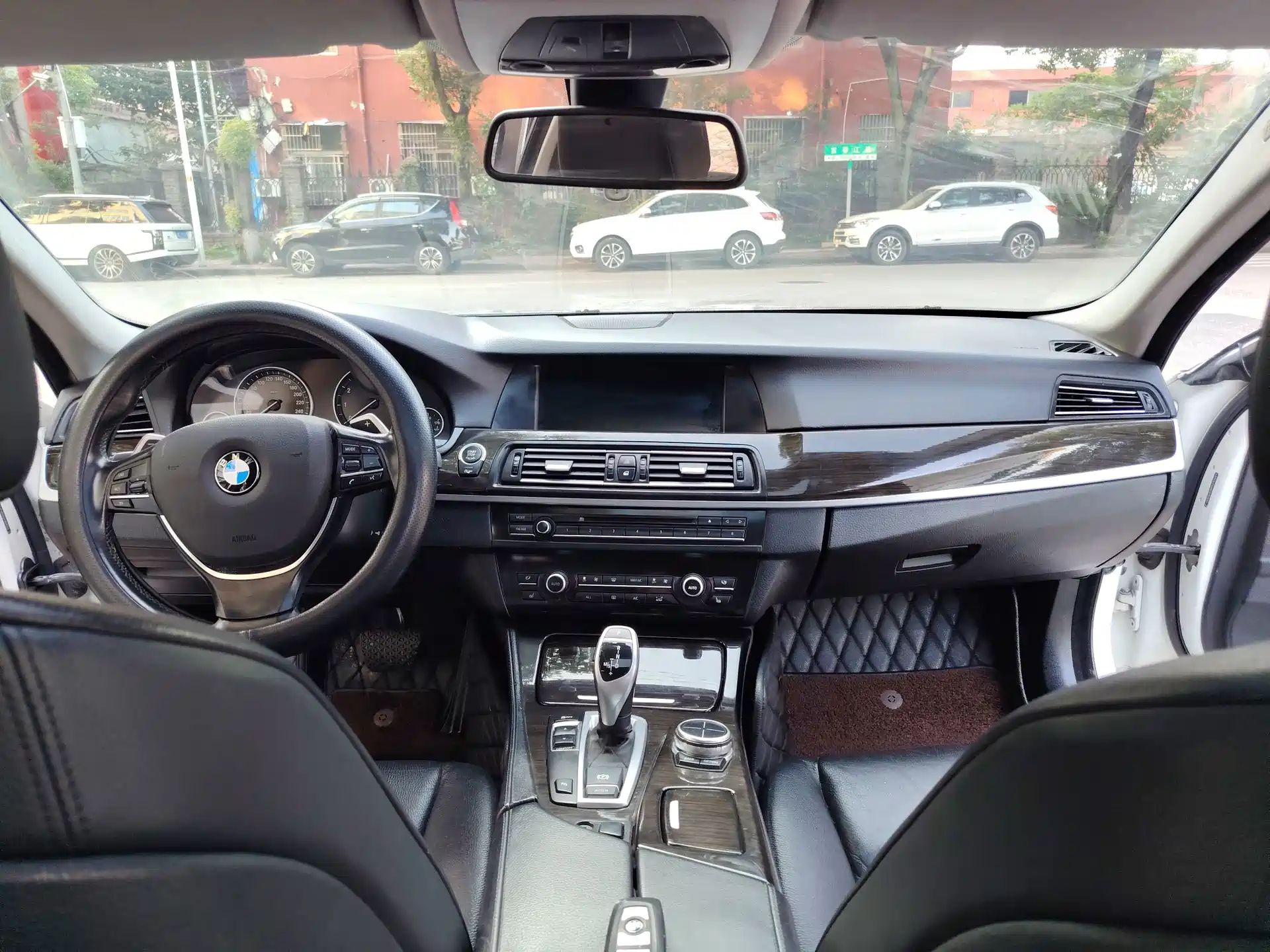 Фото 4 - BMW 5 Series