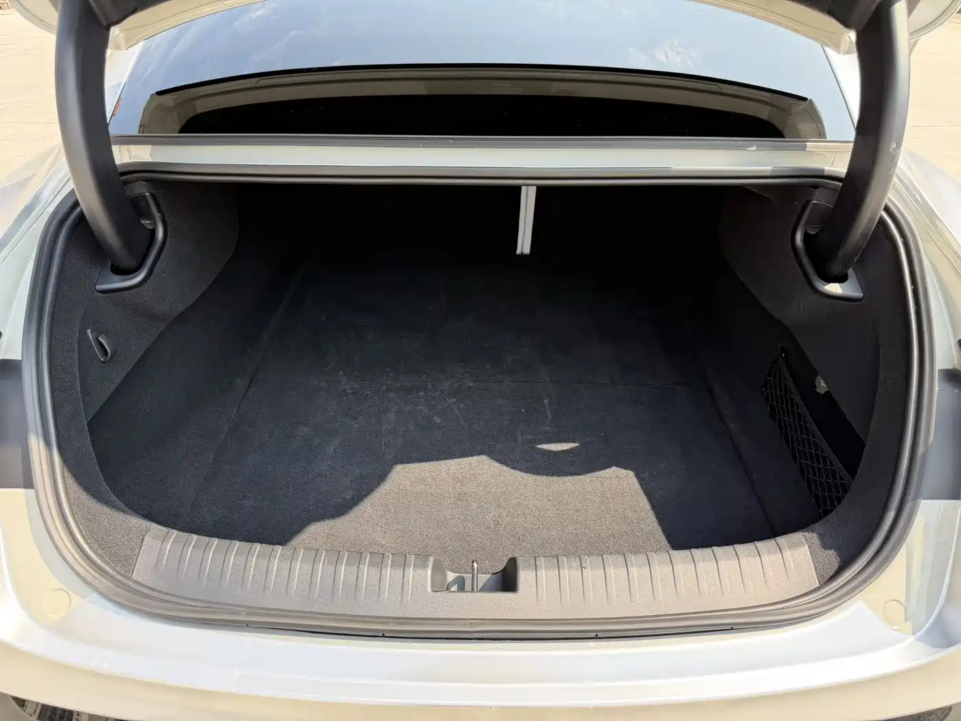 Xiaomi Auto Xiaomi SU7 2024 RWD Standard Founder's Edition фото 17